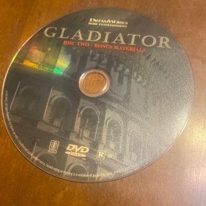 DVD: Gladiator ( 2 Disks)